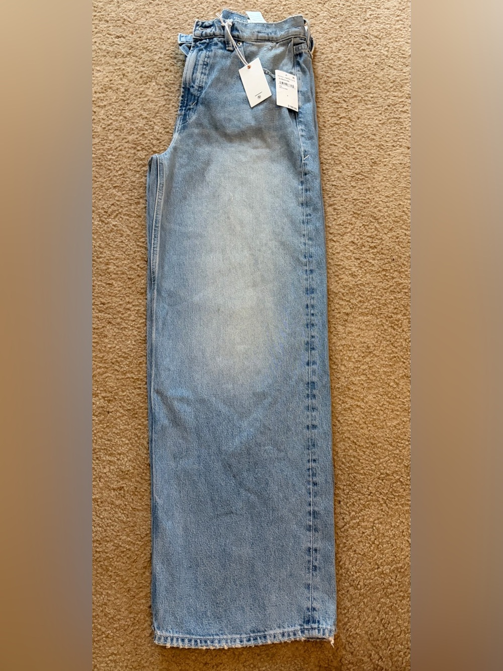 Good American Good Standard Baggy Jeans